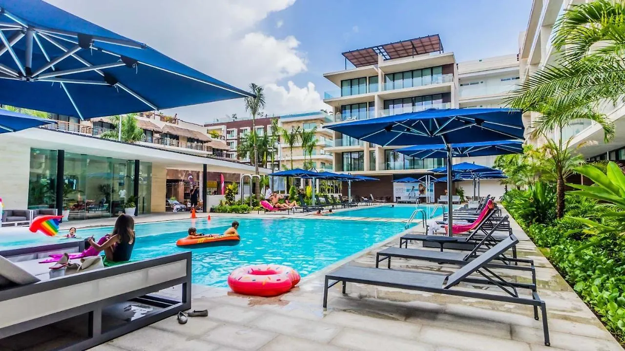 Oceana 232 Playa Del Carmen With Pool 아파트