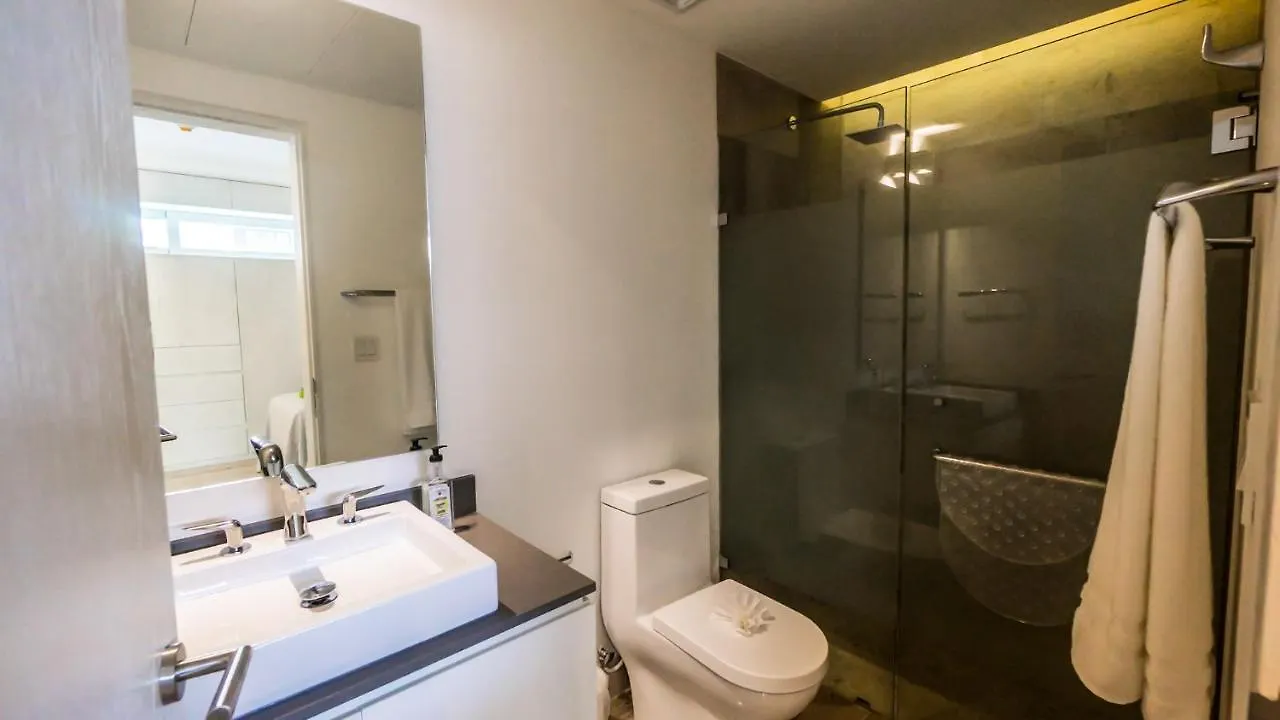Oceana 232 Playa Del Carmen With Pool 아파트